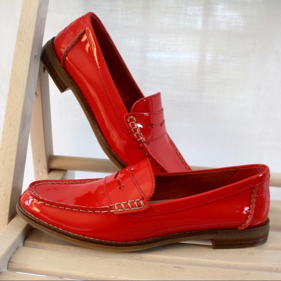 Sperry Seaport Patent Red Penny Loafer Size 8 M